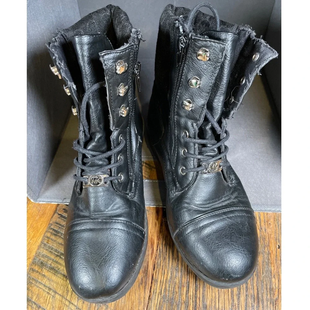 Michael Kors Jenah Black Combat Boots‎ Kids Size 4 MK Logo Monogram Side Zip Lug